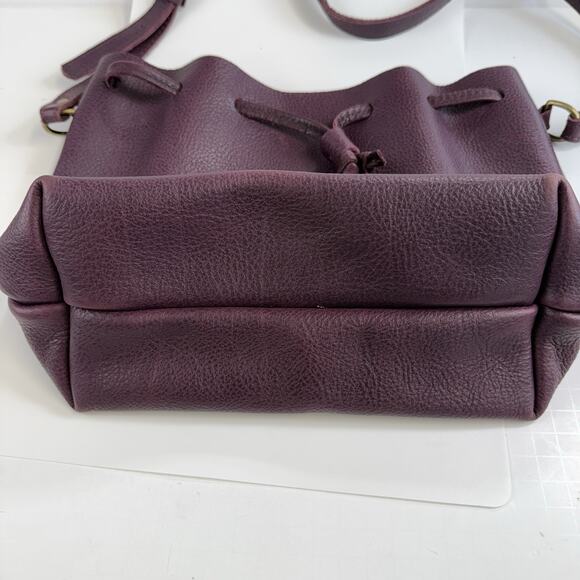 Portland Leather Goods Bucket Bag Purse Crossbody Plum Wine Color Drawstring - Picture 9 of 16